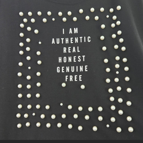 Shein Tshirt - Picture 2 of 2